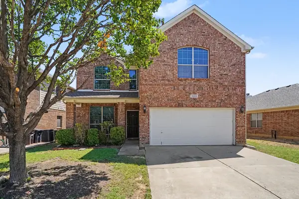 10800 Emerald Park Lane, Fort Worth, TX 76052