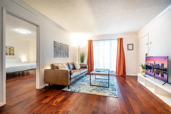 6018 E University Boulevard #101, Dallas, TX 75206