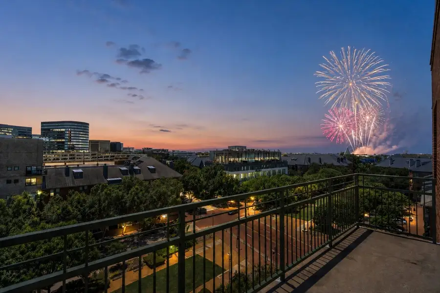 5055 Addison Circle Circle #713, Addison, TX 75001 - #3