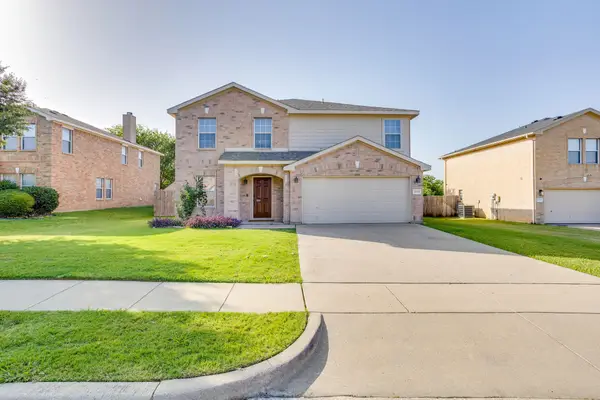 2521 Buffalo Run, Burleson, TX 76028