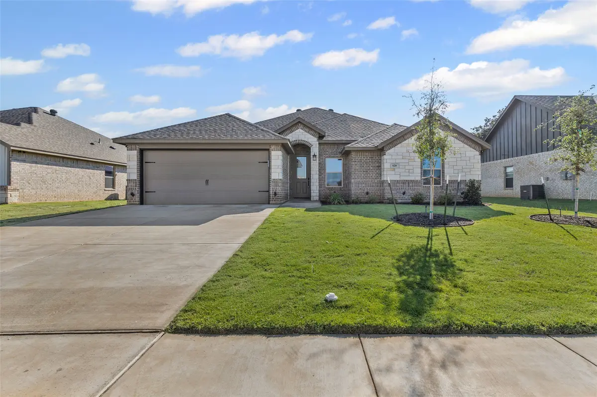 620 Jameson Street, Springtown, TX 76082 - #1