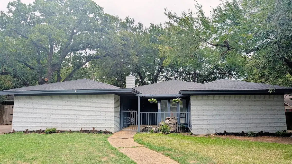 1756 Cynthia Lane, Hurst, TX 76054 - #1