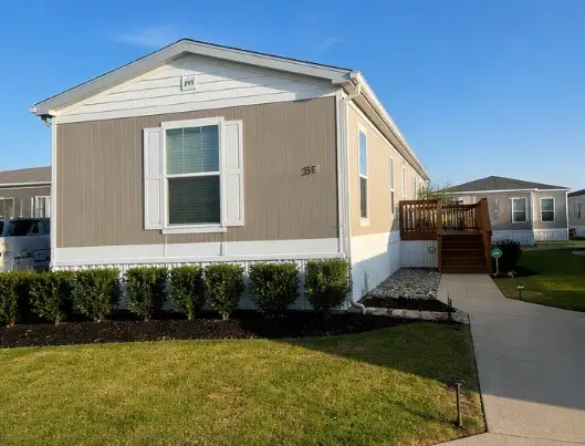 1800 Oak Grove Road E #38, Burleson, TX 76028