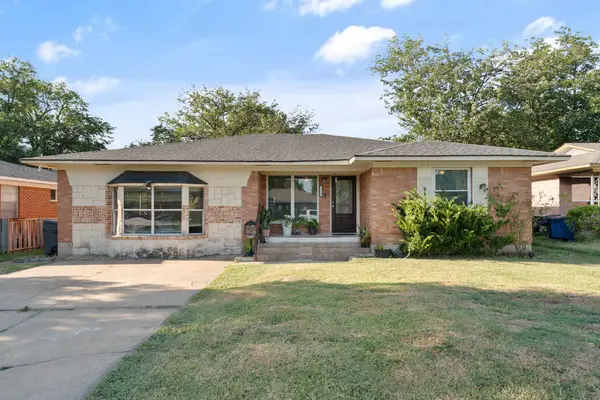 2439 Inadale Avenue, Dallas, TX 75228