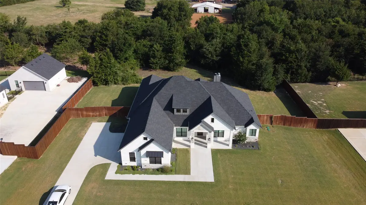 4231 Spring Garden Road, Midlothian, TX 76065 - #1