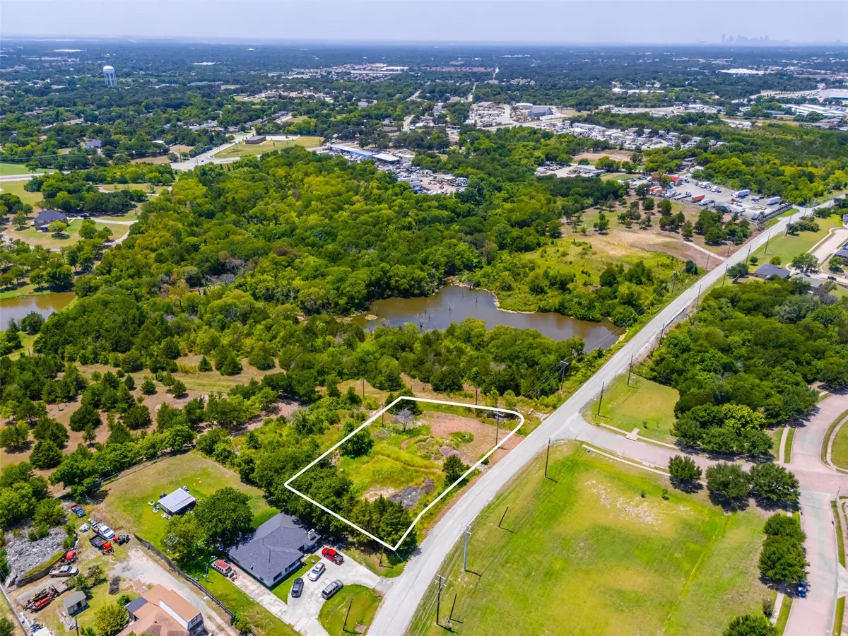 916 Mckenzie Road, Balch Springs, TX 75181 - #1