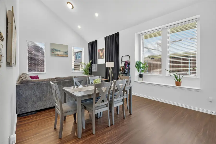 243 Woodson Street, Irving, TX 75063 - #3