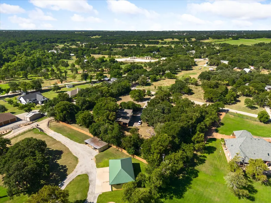 1829 W Lake Shore Drive, Alvarado, TX 76009 - #3
