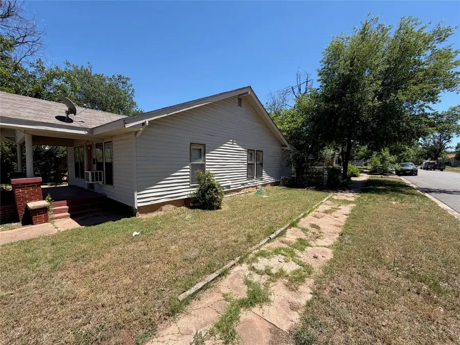 1541 S 9th Street, Abilene, TX 79602 - #2