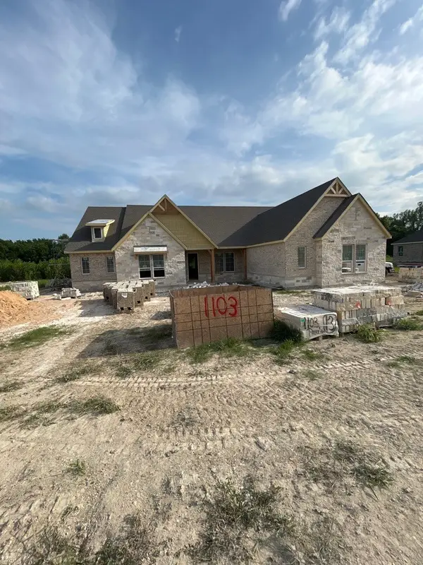 1103 Perrin Lane, Van Alstyne, TX 75495