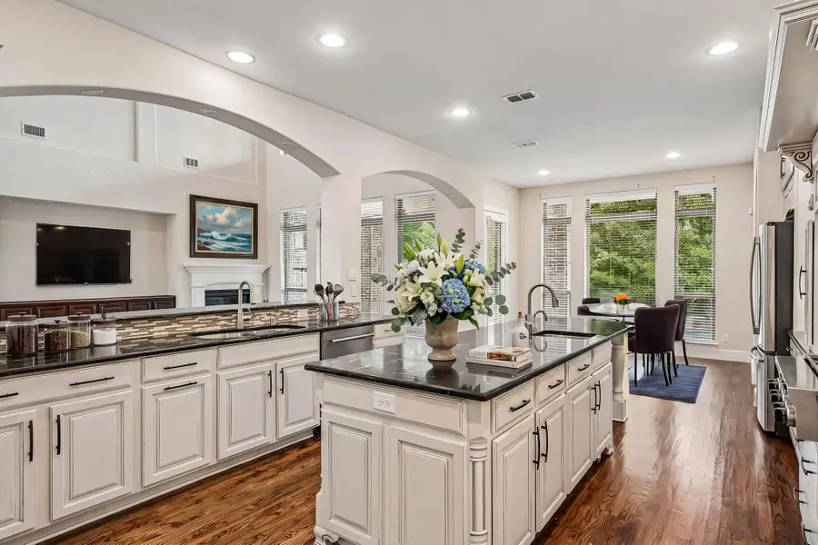 204 Saint Tropez Drive, Southlake, TX 76092 - #3