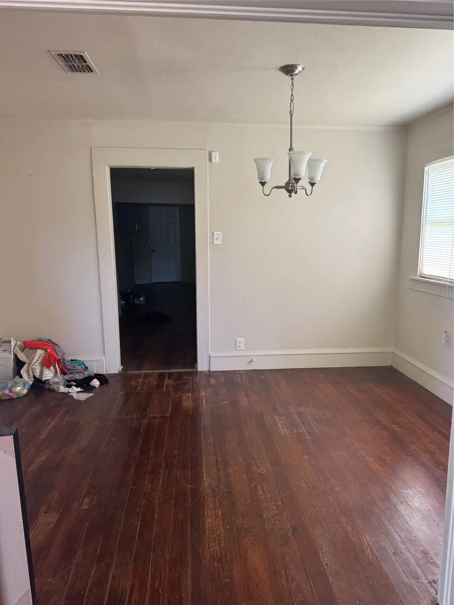 1217 Verbena Street, Fort Worth, TX 76104 - #3