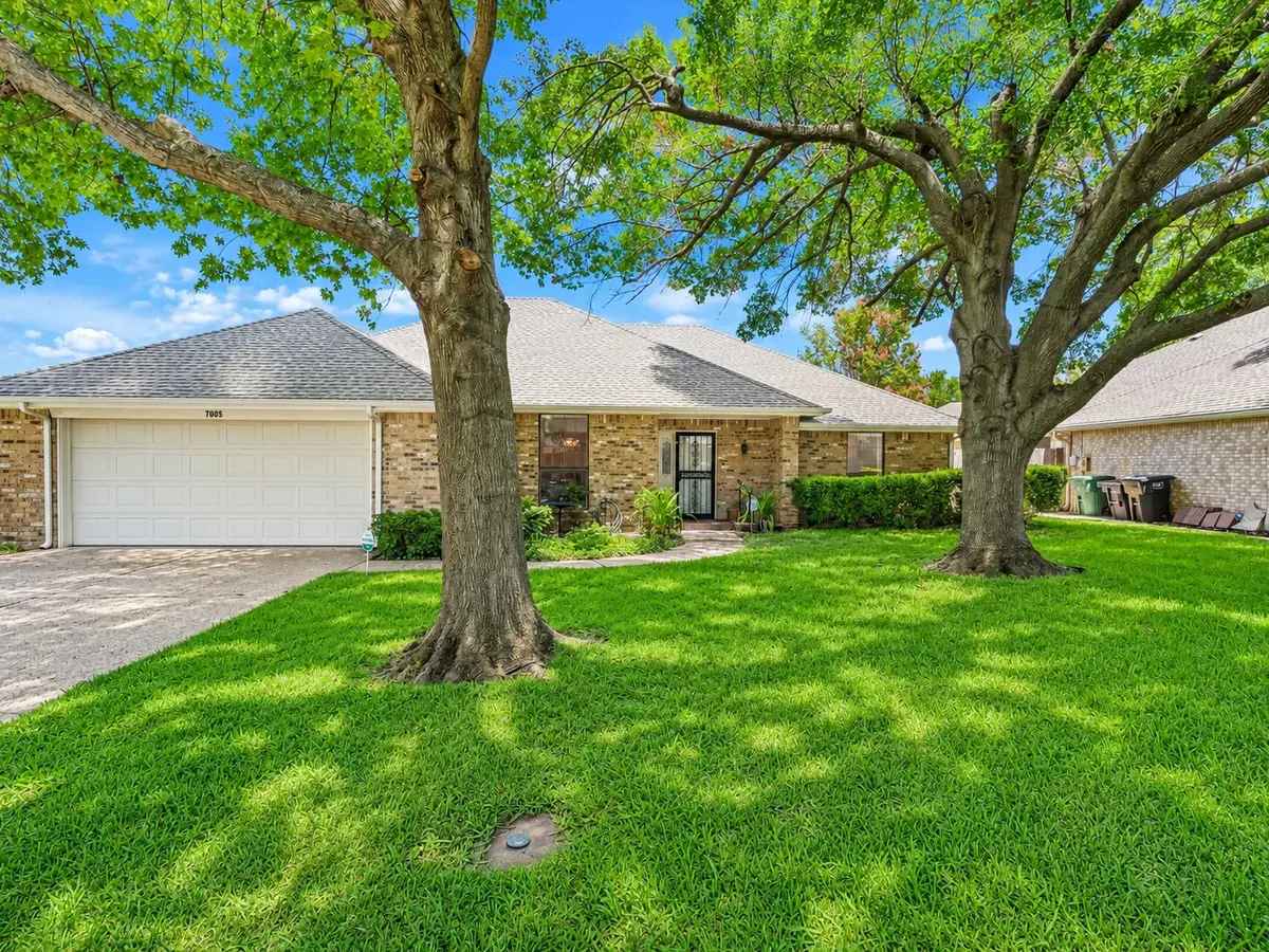 7005 Baseline Lane, Fort Worth, TX 76133 - #1