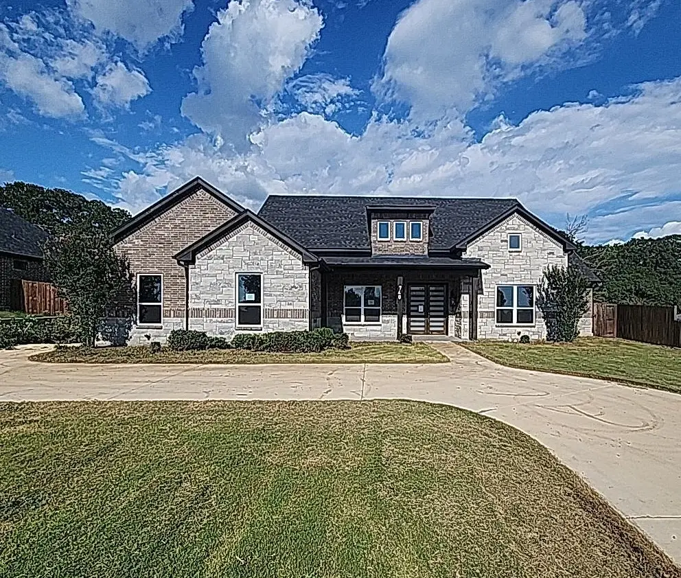 740 Arledge Street, Azle, TX 76020 - #1