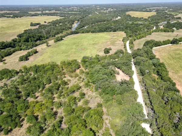 279 Cr 2440, Iredell, TX 76649