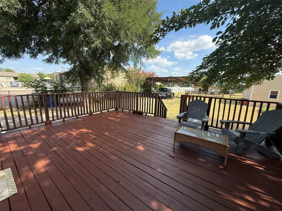 1009 W 7th Street, Justin, TX 76247 - #3