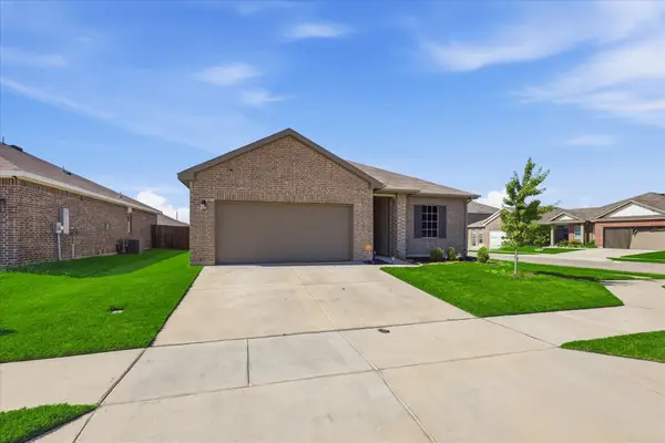 5345 Hull Court, Fort Worth, TX 76179