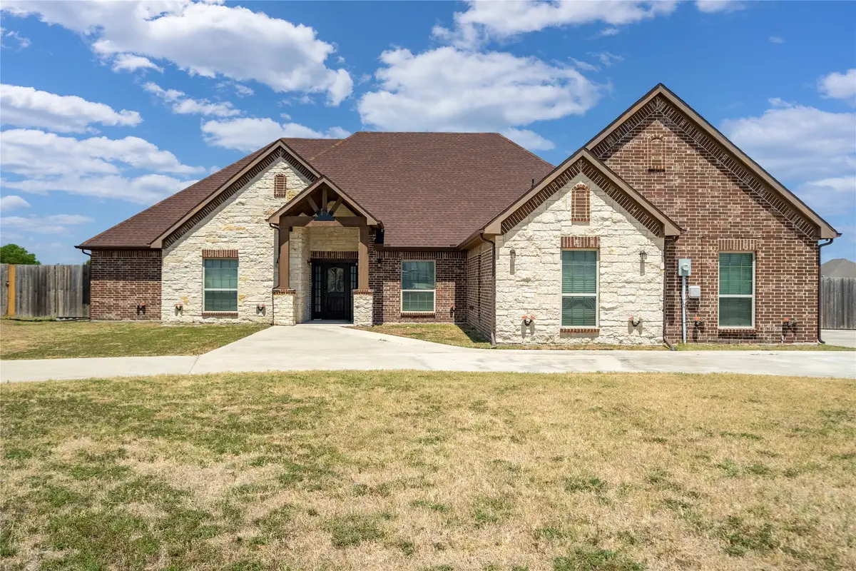 829 Meadow Lark Lane, Red Oak, TX 75154 - #1