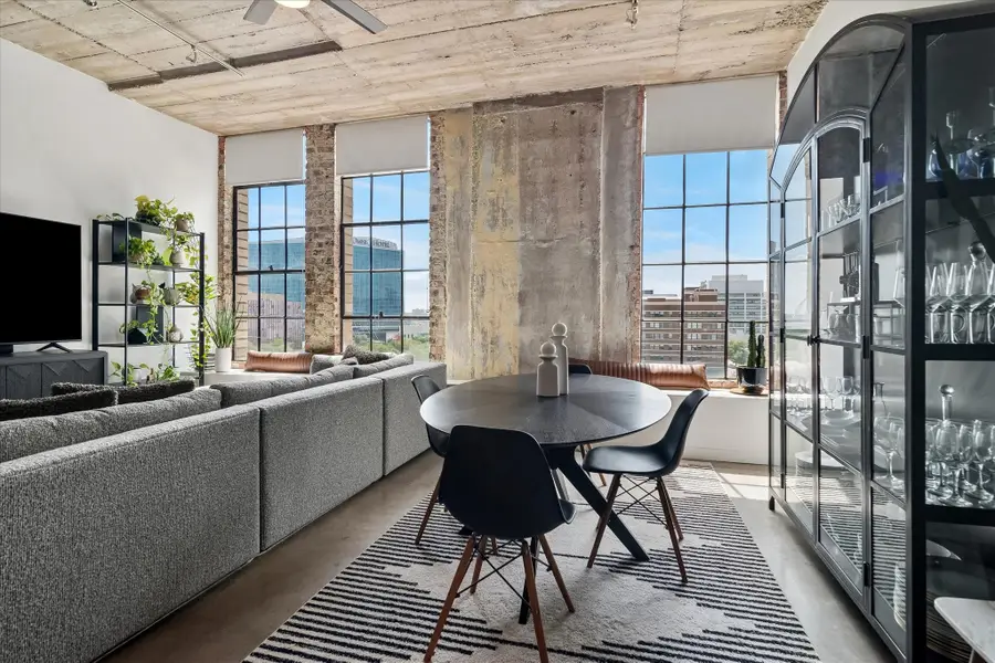 1122 Jackson Street #709, Dallas, TX 75202 - #3