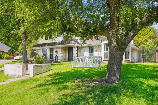 3904 Ashley Circle, Colleyville, TX 76034