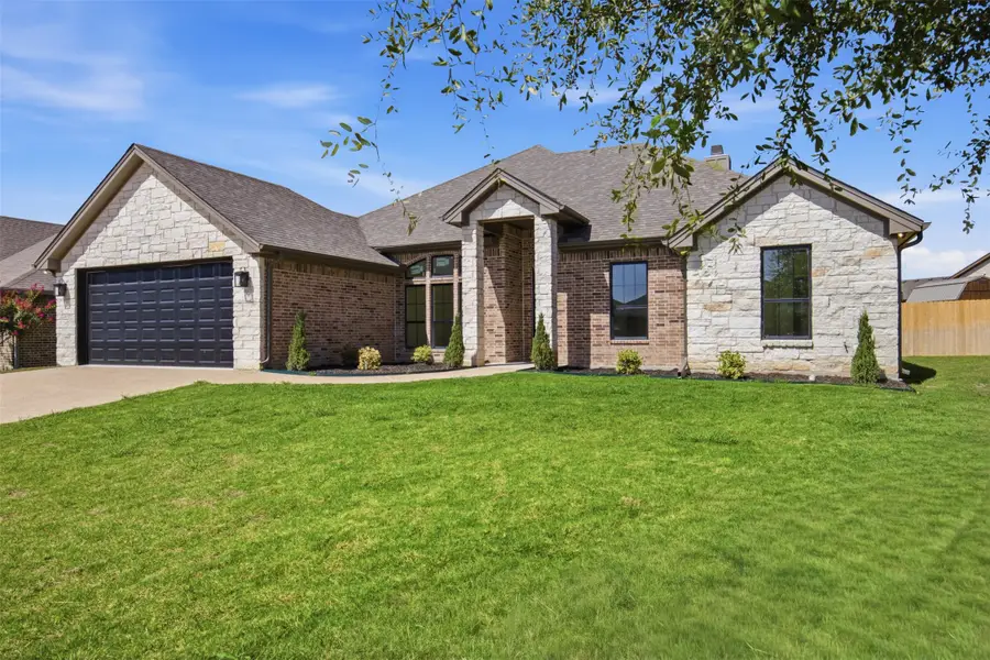 905 Cumberland Street, McGregor, TX 76657 - #2