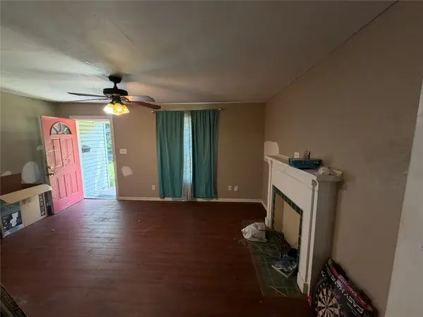 2423 Simpson Street, Paris, TX 75460