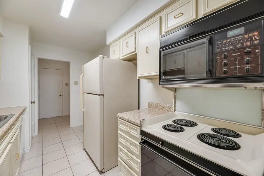 1508 Britainway Lane, Dallas, TX 75228 - #3