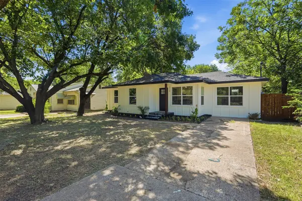3100 Palo Alto Drive, Dallas, TX 75241
