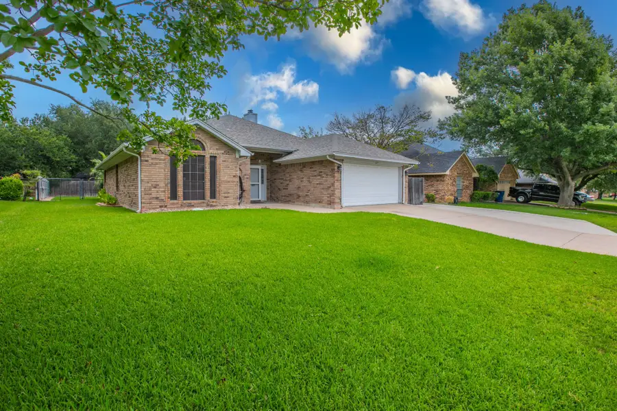 127 Mcalister Road, Burleson, TX 76028 - #2