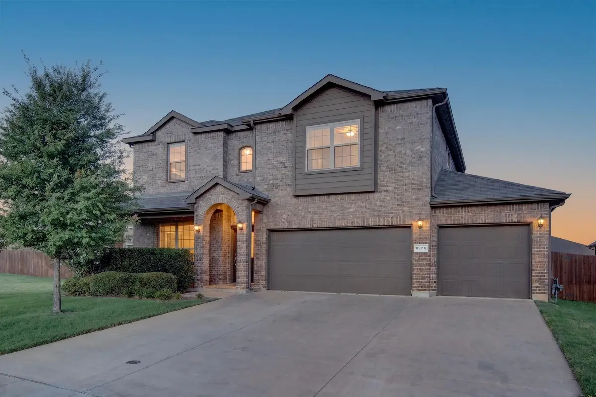 1220 Beestone Drive, Saginaw, TX 76131 - #1