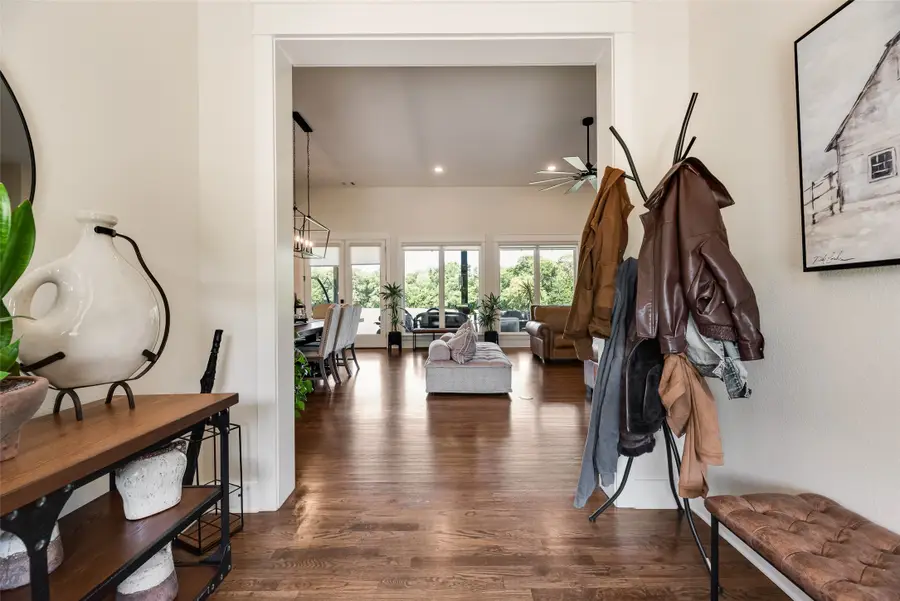160 N Falling Leaves Drive N, Waxahachie, TX 75167 - #3