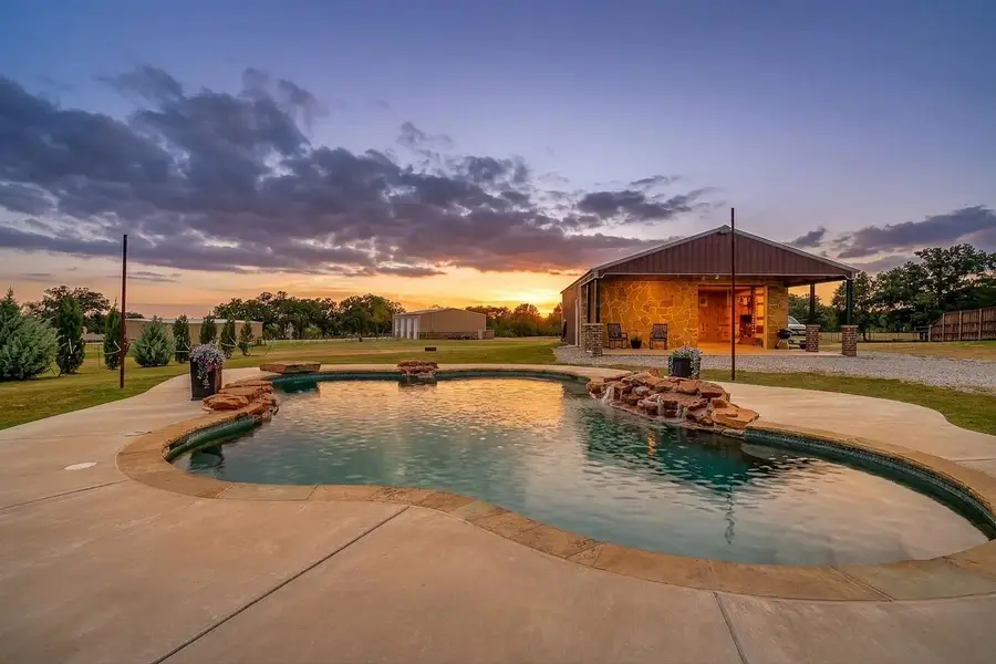 691 E Canyon Creek Lane, Weatherford, TX 76087 - #2