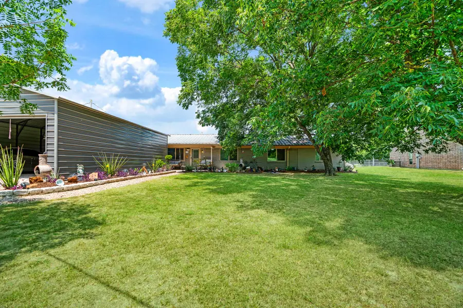 1723 Farm Road 2121, Paris, TX 75462 - #2