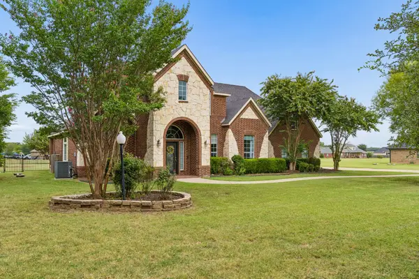 1001 Pike Road, Gunter, TX 75058