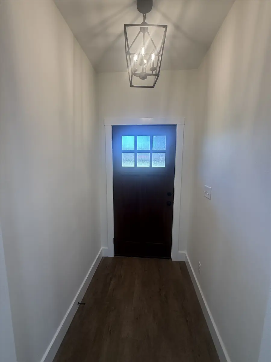 204 Ella Street, Whitesboro, TX 76273 - #3