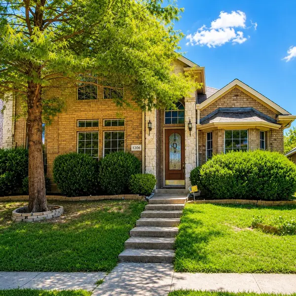 1206 Yukon Drive, Glenn Heights, TX 75154