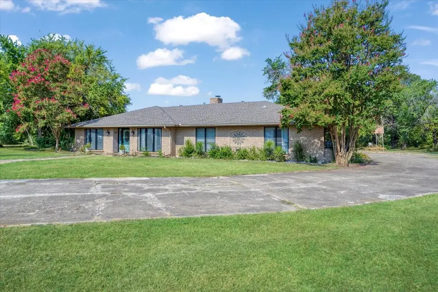 110 Bois D Arc Street, Tom Bean, TX 75491 - #2