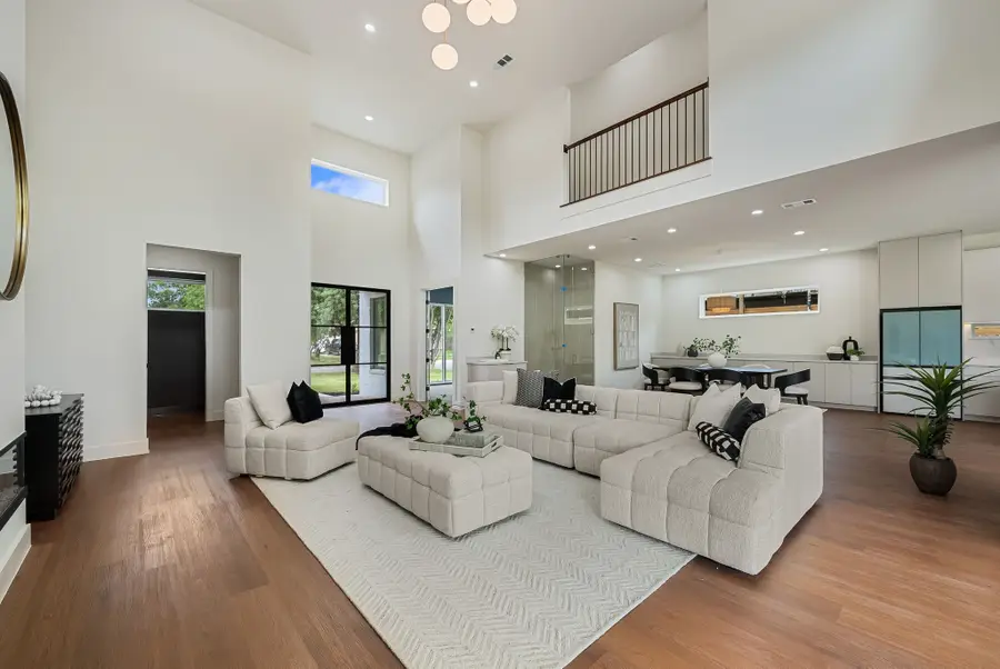 3614 Linda Drive, Dallas, TX 75220 - #3