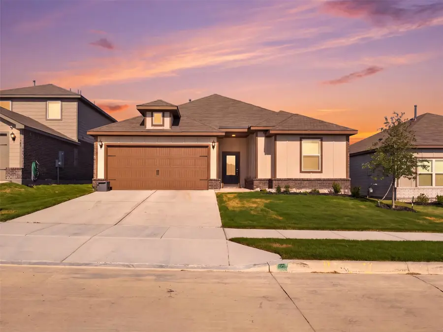 905 Cawthorne Trail, Fort Worth, TX 76108 - #2