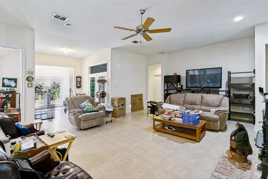 1425 Tobie Layne Street, Benbrook, TX 76126 - #2