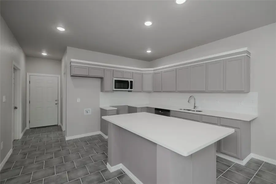 404 Campbell Street, Bowie, TX 76230 - #2
