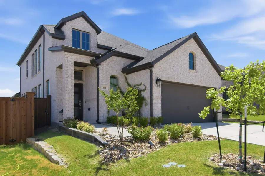 201 Pintail Lane, Rhome, TX 76078 - #3