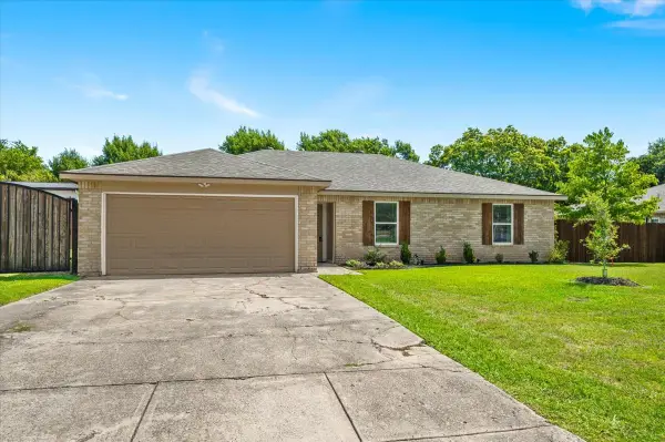 7220 Windhaven Road, North Richland Hills, TX 76182
