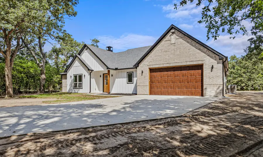 5694 Klassik K Farm, Post Oak Bend City, TX 75142 - #2