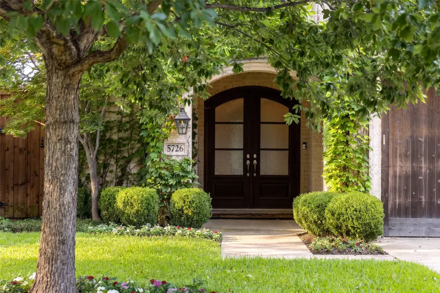 5726 W Hanover Avenue, Dallas, TX 75209 - #2