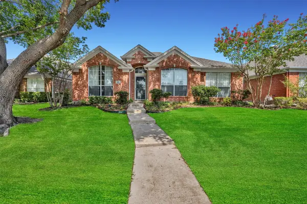 334 Touchdown Drive, Irving, TX 75063