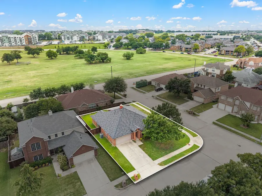 4700 Woodhaven, Haltom City, TX 76137 - #3