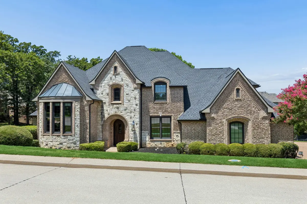 3075 Whispering Oaks Drive, Highland Village, TX 75077 - #1