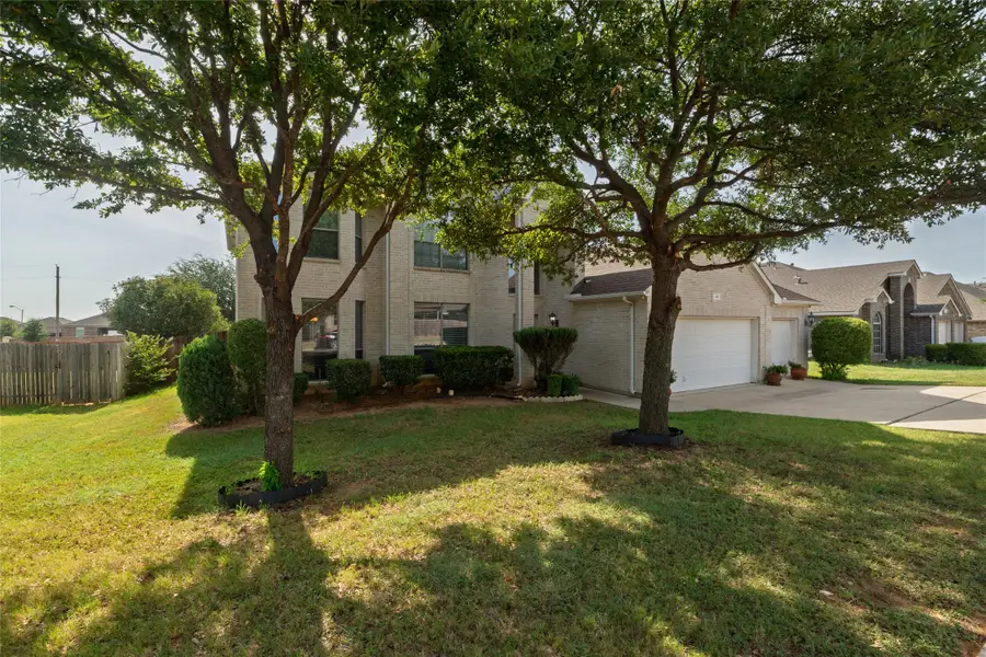 45 Beechcreek Drive, Edgecliff Village, TX 76134 - #3
