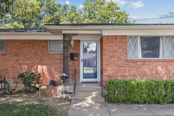 2113 David Drive, Fort Worth, TX 76111